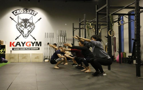 青麦时代健身房